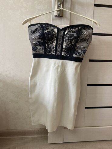 Alt paltarı: Ziyafət donu, Mini, Forever 21, S (EU 36)