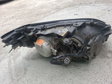 corolla runx: Комплект передних фар Subaru 2004 г., Б/у, Оригинал, Япония