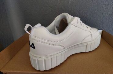 Women's Sneakers and athletic shoes: Original patike Najk patike (slike 1-6) velicina 44 Cena 4500 din — 20