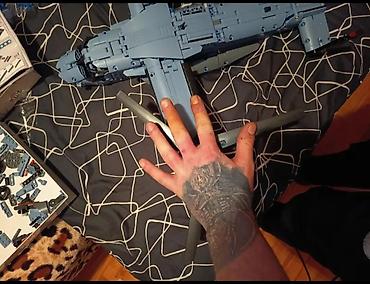 Игрушки: Запечатанная коробка, 1480 - деталей Набор для сборки модели — 7