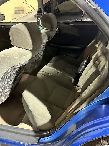 2 8: Toyota Mark II: 1995 г., 2 л, Автомат, Бензин, Седан — 6