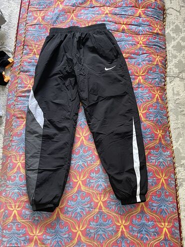 спортивки найк мужские: Мужской спортивный костюм, M (EU 38), Nike, Новый, цвет - Черный, Самовывоз, Бесплатная доставка, Платная доставка