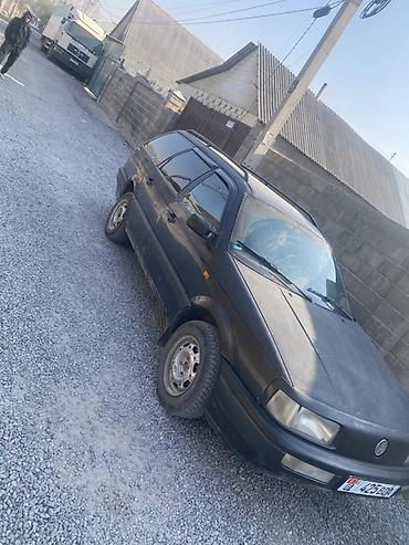 авто из германии: Volkswagen Passat Variant: 1993 г., 1.8 л, Механика, Бензин, Универсал — 2
