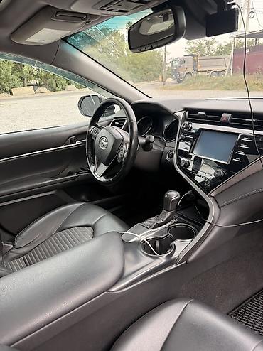 хорошие машины: Toyota Camry: 2018 г., 2.5 л, Автомат, Бензин, Седан — 3