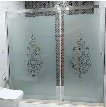 Duş kabinaları, arakəsmələr: Yeni Arakəsmə, Pulsuz çatdırılma — 16