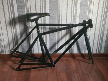 запчасти велосипедов в бишкеке: Шоссейный велосипед, Рама M (156 - 178 см), Новый