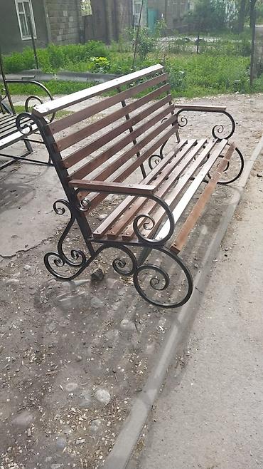 Скамейки: Скамейка Металл, Со спинкой, Без крыши — 6