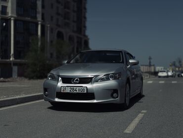 Lexus: Lexus CT: 2011 г., 1.8 л, Вариатор, Гибрид, Хэтчбэк