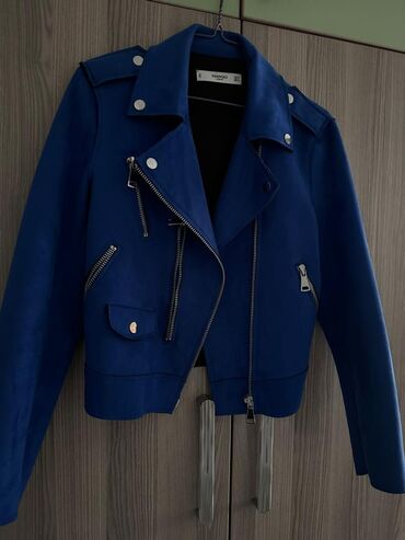 темно синяя зимняя куртка: Пуховик, M (EU 38)