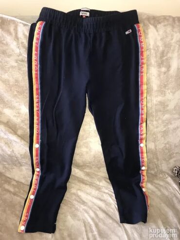 Trenerke: Original Tommy Hilfiger trenerka M Teget plava Polustruk 43-46cm na lalafo.rs — 1 Trenerke: Original Tommy Hilfiger trenerka M Teget plava Polustruk 43-46cm — 1