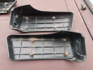 Auto delovi: Polutke zadnjeg branika leva i desna Lada 2121,21213,21214 Niva — 8