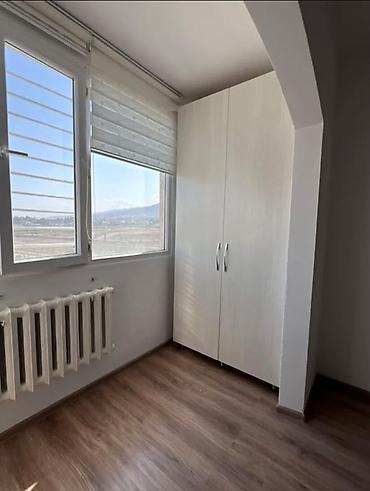 Продажа квартир: 1 комната, 45 м², 12 мкр 106 серия улучшенная, 8 этаж, Косметический ремонт — 2
