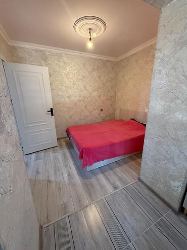 ev: Bileceri qes 297 nomreli mektebin yax 5 mertebeli binanin 1 ci — 3