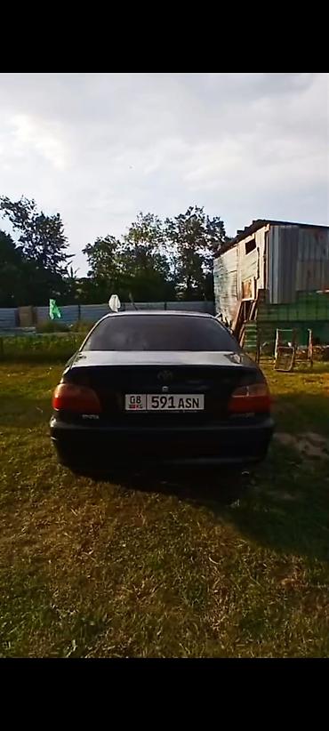 для такси авто: Toyota Avensis: 2001 г., 2 л, Механика, Бензин, Седан — 1