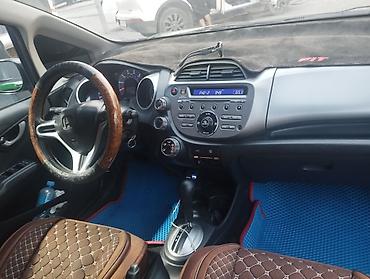 корпус срв: Honda Fit: 2009 г., 1.5 л, Автомат, Бензин, Хэтчбэк — 8