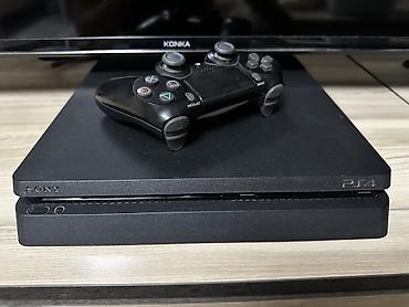 Игровая приставка Sony PlayStation 4 Slim продаю свою в очень хорошем