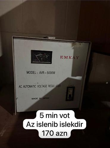 Digər dolablar: Elan - Divar dolabı və alt şkaf dəsti: İşıqlı bej rəng, çoxsaylı açıq — 6