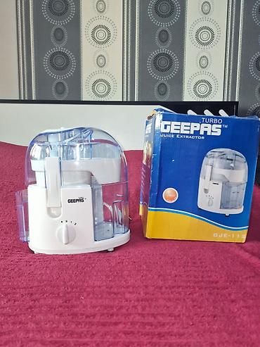 nar şiresi ceken: Geepas Turbo Juice Extractor (GJE-112) - Meyvə-tərəvəz şirəçəkəni — 1