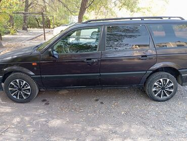 запчасть бус сапок: Volkswagen Passat Variant: 1992 г., 1.8 л, Механика, Универсал