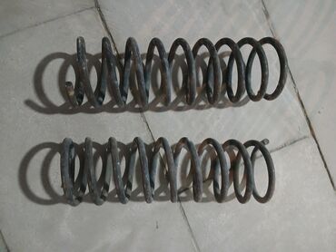 Manometers: Avtomobil üçün arxa/ön asqı yayları (2 ədəd). - Material: möhkəm yay