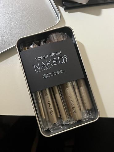 Косметика: Набор для макияжа глаз - Набор кистей Urban Decay Naked3 Power Brush — 2