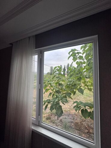 Bağ evlərinin kirayəsi: Şüşəbəndli bağ evi – istirahət və tədbirlər üçün rahat məkan - Geniş — 9