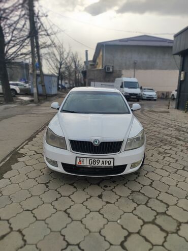 авто на продаж: Skoda Octavia: 2012 г., 1.6 л, Механика, Бензин, Хэтчбэк