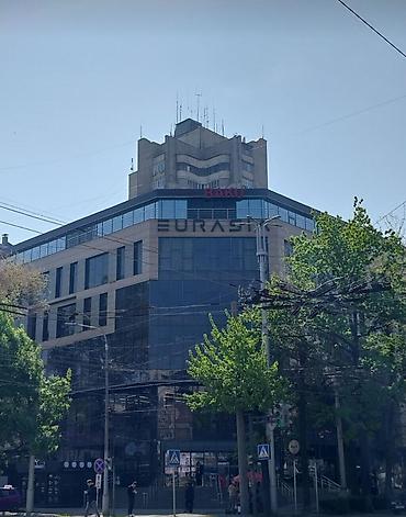 сити центр: Продажа офисов 53 м², С ремонтом, Бизнес центр, 4 этаж — 6