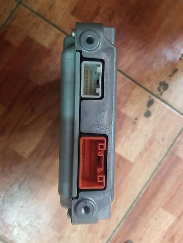 батарейки на приус: Toyota Prius 20 ЭБУ батареи, Тойота Приус 20 реле Блок управления — 2