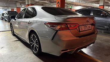 corolla s: Toyota Camry: 2018 г., 2.5 л, Автомат, Бензин, Седан — 6