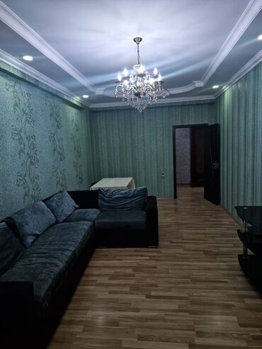 Uzunmüddətli kirayə mənzillər: Əhmədli metrosunun çıxışında, 16 mərtəbəli binanın 8-ci mərtəbəsində 2 — 1