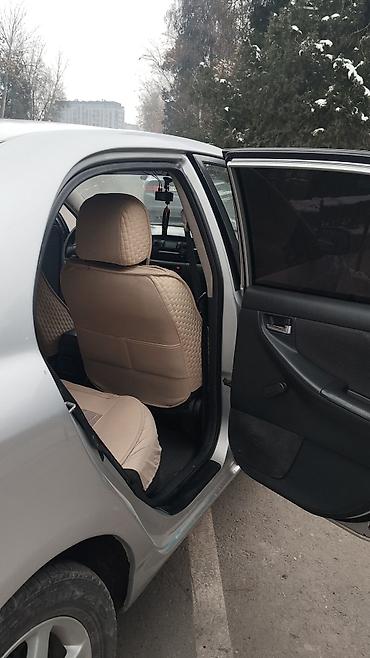 Toyota: Toyota Corolla: 2002 г., 1.8 л, Механика, Газ, Седан — 7