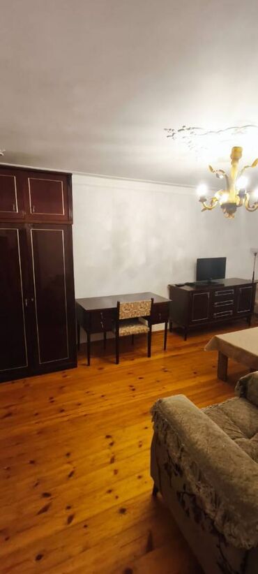 Uzunmüddətli kirayə mənzillər: Yasamal rayonu, Elmlər metrosu və Musabəyov parkı yaxınlığında, 5 — 4