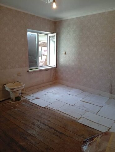 срочно продаю участок газ канализация есть: 40 м², 3 комнаты, Подвал, погреб, Забор, огорожен