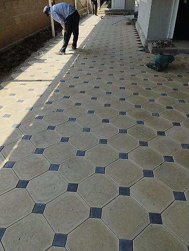 Кладка: Договорная Брусчатка, тротуарная плитка/ Лотки, Бордюры Гарантия — 10