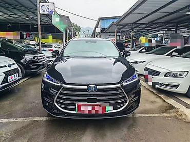 лабавой саната: BYD Tang: 2022 г., 1.5 л, Автомат, Гибрид, Кроссовер — 1