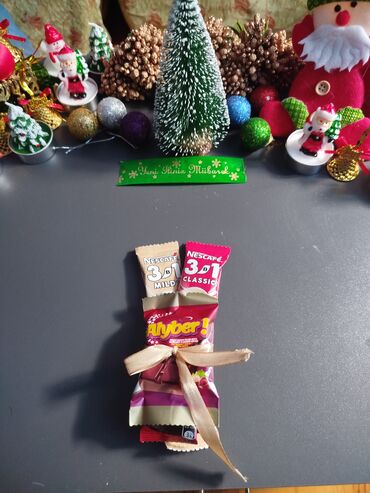 Hədiyyə bağlamaları: Yeni, Ödənişli çatdırılma — 17