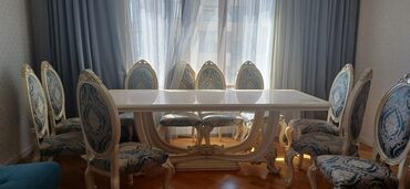 Masa və oturacaq dəstləri: Qonaq otağı üçün, İşlənmiş, Dördbucaq masa — 4