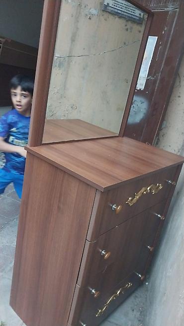 ucuz mal: 2 ayri yataq dəsti hər biri ayriliqda 500 azne mallar təzə kimidi — 3