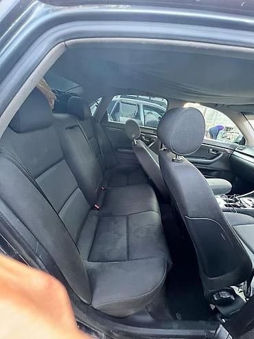 ауди 2004: Audi A4: 2002 г., 2 л, Автомат, Бензин, Седан — 5