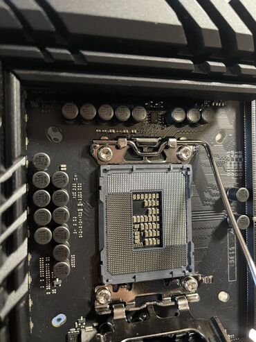 Материнские платы: Материнская плата, Б/у, Asus, LGA1700, ATX, Для ПК — 6