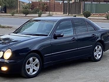 Mercedes-Benz E-Class: 2000 г., Седан