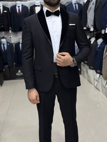 Kostyumlar: Kişi Kostyum Dəstləri - Klassik və modern kəsim: dar siluet, çiynə — 16