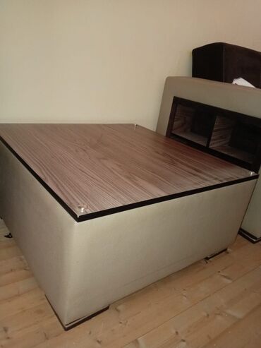 Yataq otağı dəstləri: İkinəfərlik çarpayı, 2 tumba — 4