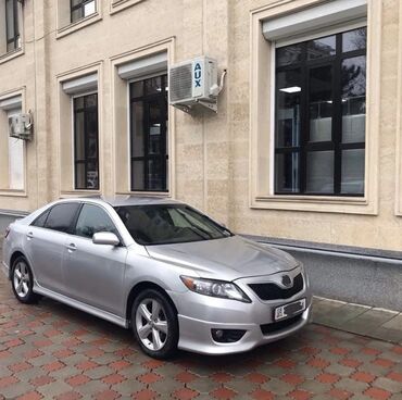 tayota runx: Toyota Camry: 2010 г., 2.5 л, Автомат, Бензин, Седан