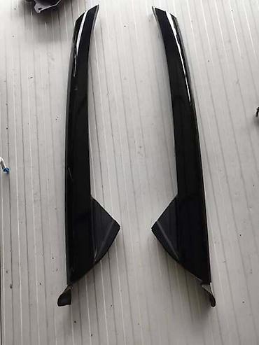 ugao od 90 stepeni: PREDNJI PLASTIČNI STUBOVI ZA CITROEN C5 AIRCROSS — 1