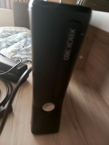 artel 360: Salam xbox 360 satilir 2 pult verilir icinde 31 eded ouun ve — 2