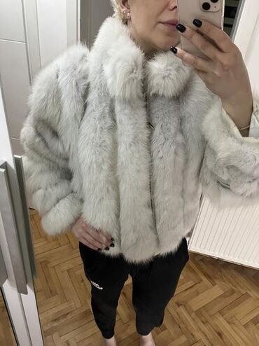 teddy kaputi akcija: M (EU 38), L (EU 40), With lining, Faux fur, color - White