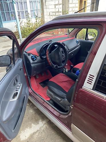 красный материал: Daewoo Matiz: 2007 г., 0.1 л, Механика, Бензин, Хэтчбэк — 2
