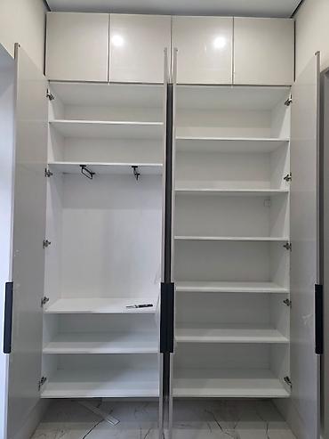 Кухонные гарнитуры: Кухонный гарнитур — 40